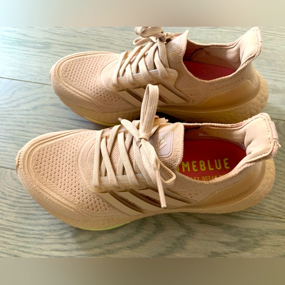 Adidas Ultraboost 21 Ash Pearl Pink FY0391 Size 5 Womens US - Picture 6 of 7